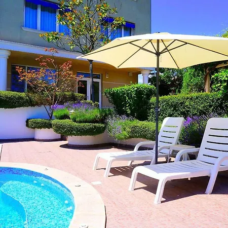 アパート резидънс - Byala Complex