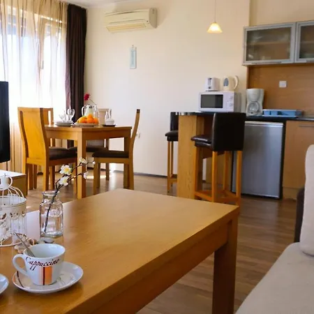 резидънс - Byala Complex Apartament Beala