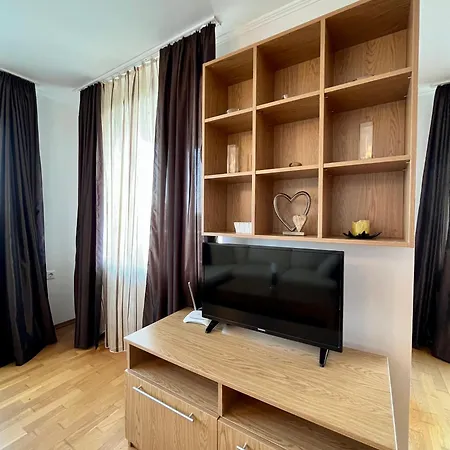 резидънс - Byala Complex Apartment *